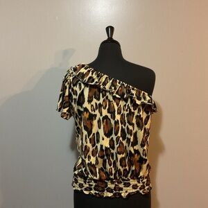 Leopard Print One-Shoulder Top